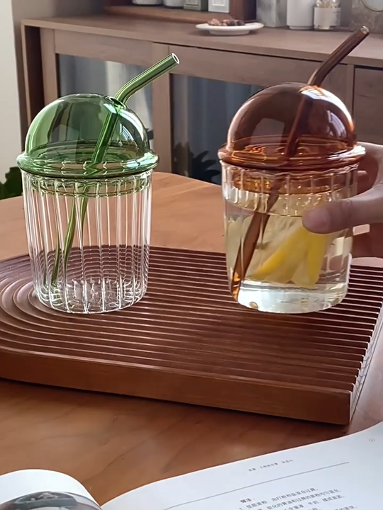 Nordic Ripple Glass Tumbler with Dome Lid